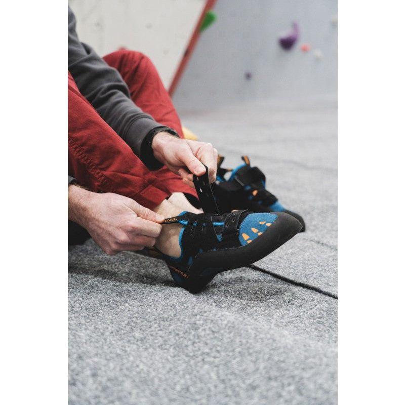 La Sportiva Tarantula Space Men&#39;s Climbing Shoes - Blue/Maple - Hill and Dale Outdoors