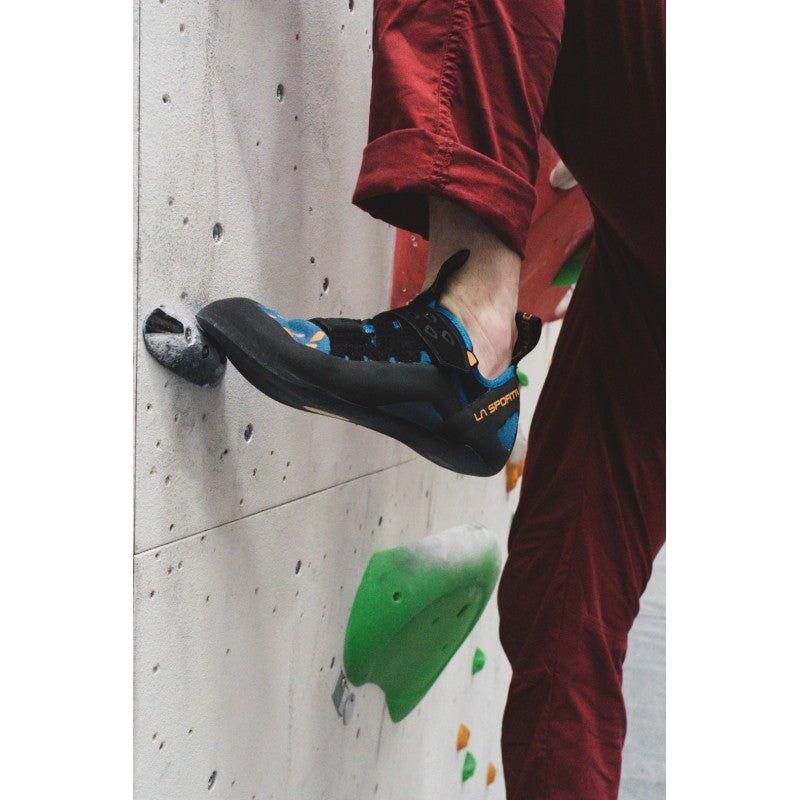 La Sportiva Tarantula Space Men&#39;s Climbing Shoes - Blue/Maple - Hill and Dale Outdoors