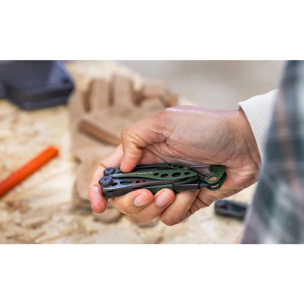 Leatherman Skeletool CX Multi Tool - Hill and Dale Outdoors