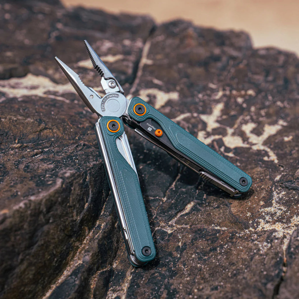 Leatherman Wave Alpha Multi Tool - Hill and Dale Outdoors