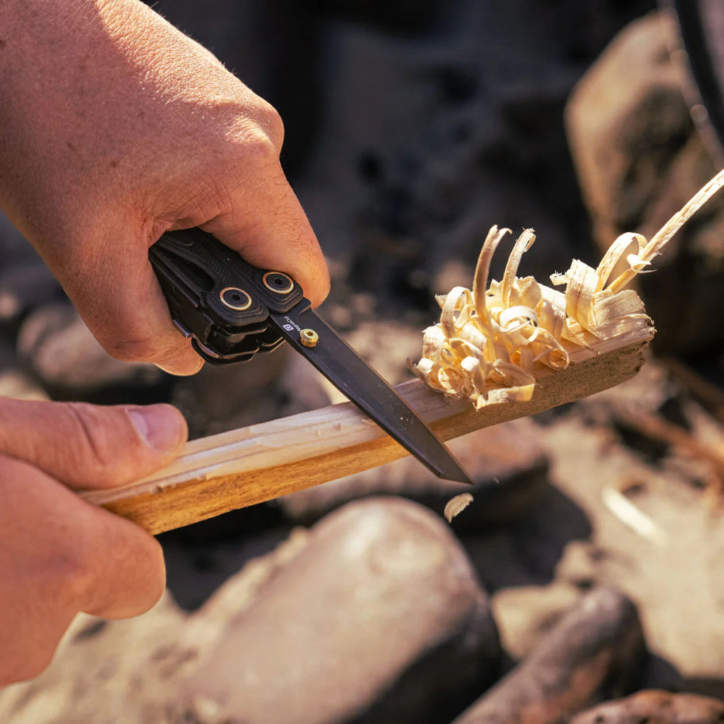 Leatherman Wave Alpha Multi Tool - Hill and Dale Outdoors