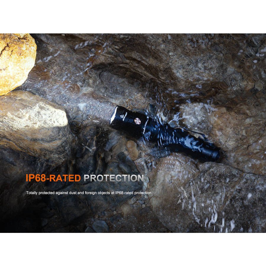 PD35R ACE With Free CL01 Mini Lantern - Seasonal Gift - Hill and Dale Outdoors