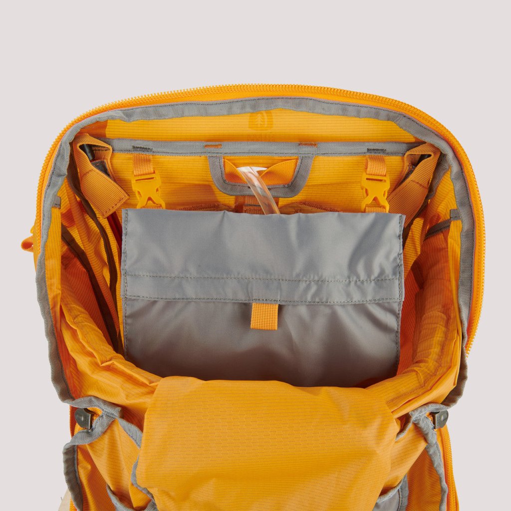 Sierra Designs 40 - 60L Flex Capacitor Rucksack - Hill and Dale Outdoors